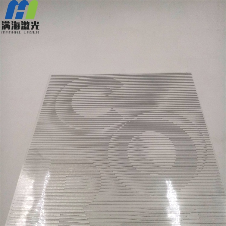 服裝輔料銀色反光膜激光鐳雕（diāo）
