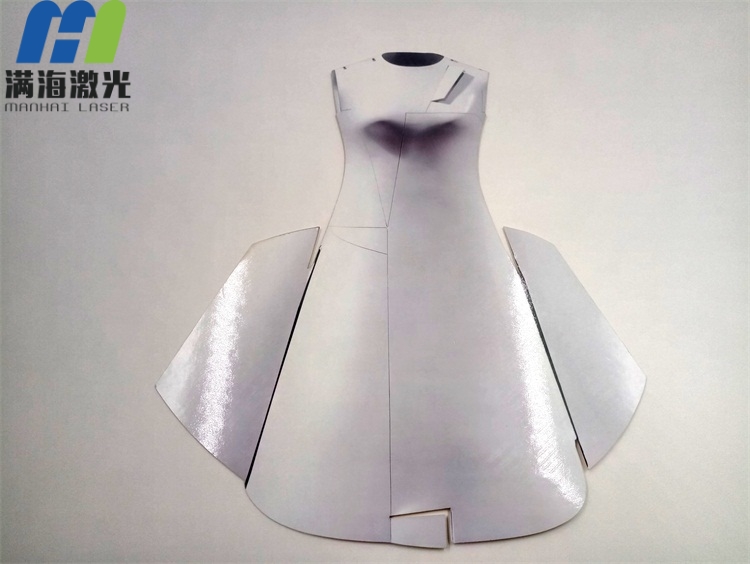 模（mó）具紙張卡紙激光切割