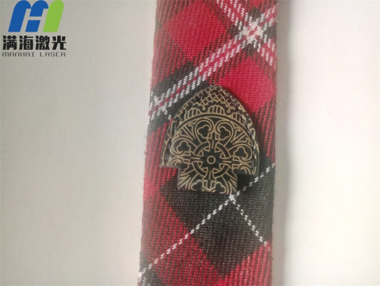 皮革表帶（dài）配飾激光高難度激光雕花加工