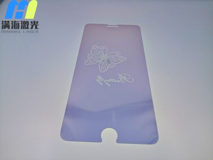 手機鋼化玻璃（lí）膜激光鐳射（shè）加工