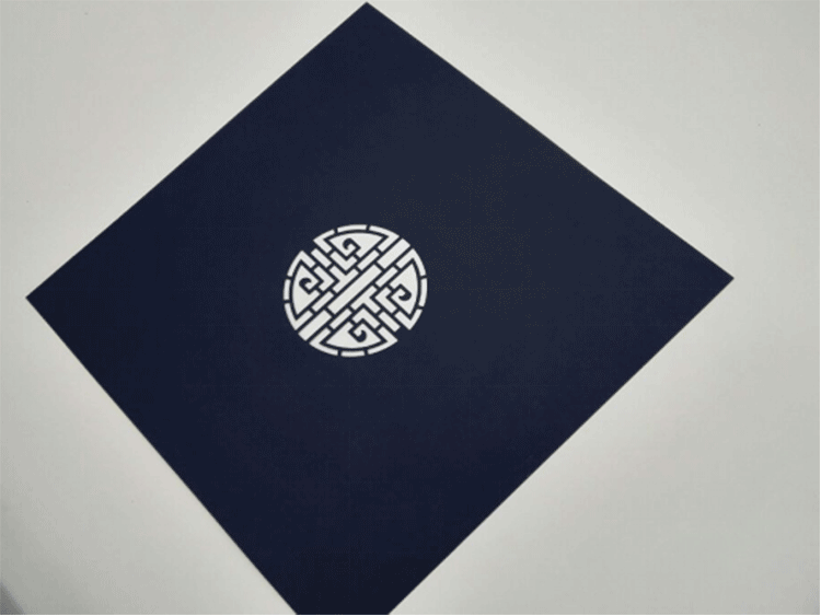 中國書畫畫冊封麵激光切割