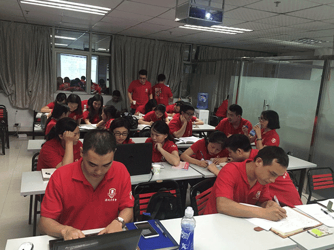 污草莓樱桃丝瓜秋葵榴莲黄瓜白狐激光