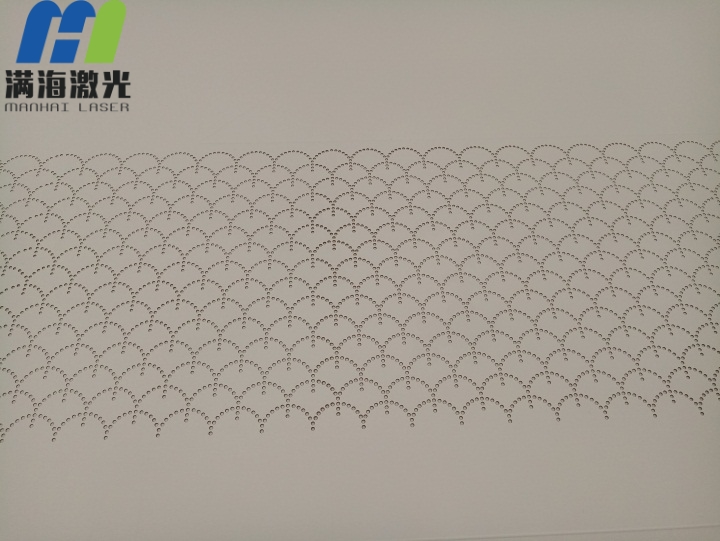 紙質手提袋白卡紙（zhǐ）激光鏤空加工