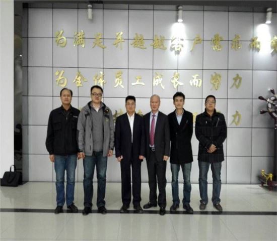 中（zhōng）國機床工業工具協會（huì）執行副理事長（zhǎng）毛予鋒先生蒞臨我公司參觀指導工作